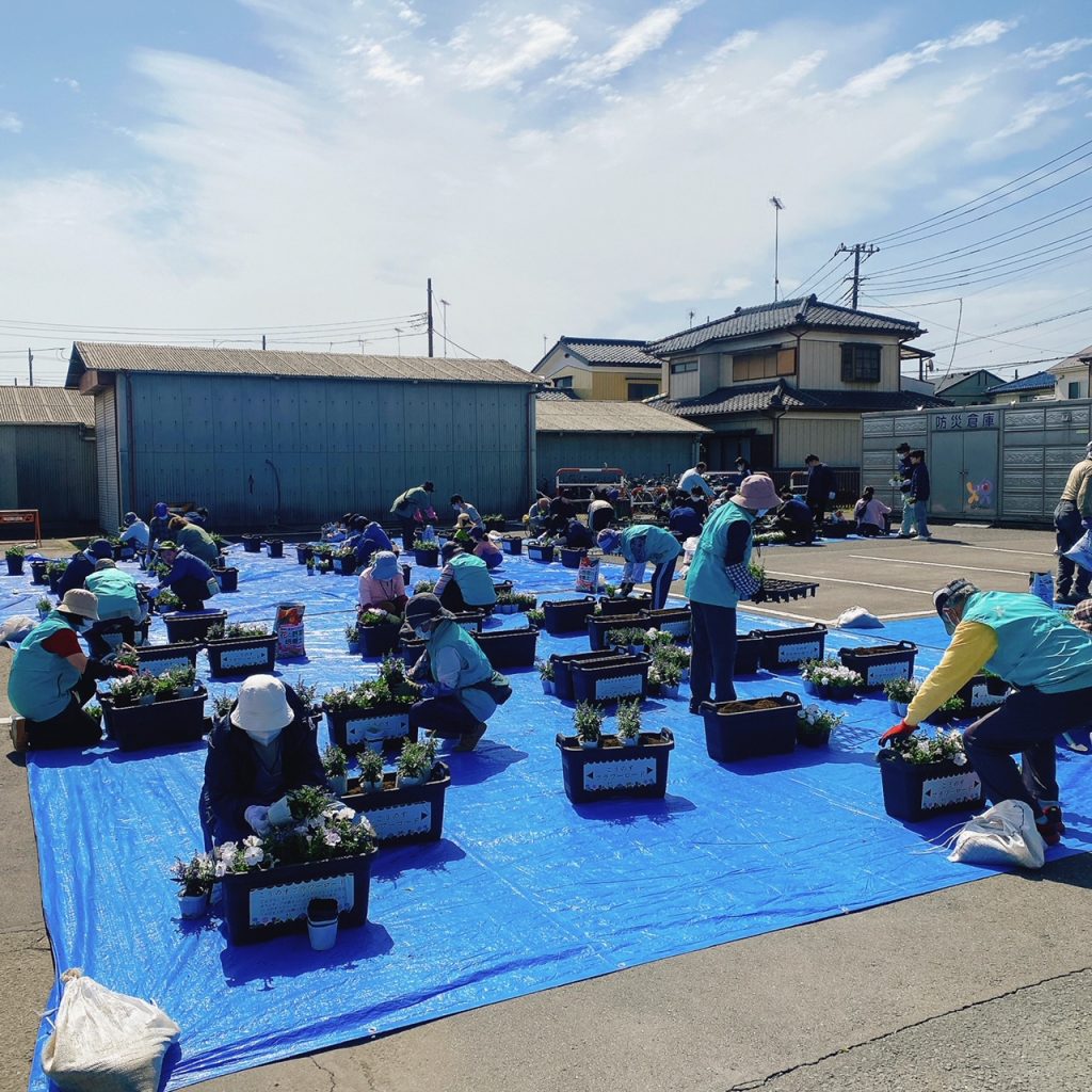 フラワーロードの作業風景