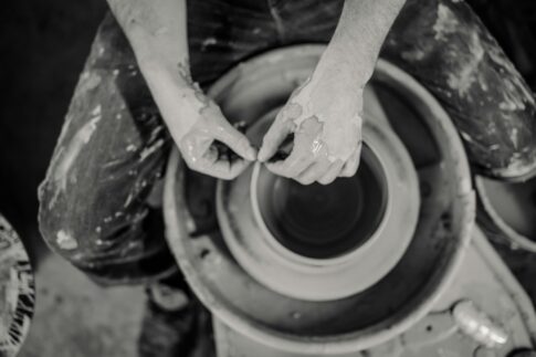 「使い捨て」に抗う400年の知恵 。 能登半島で継がれる修理文化