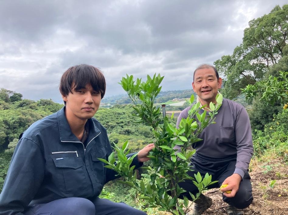 2025年に植えたみかんの木が50年後に繋ぐ未来10